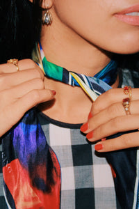 TERRA TRIANGLE SILK NECK SCARF